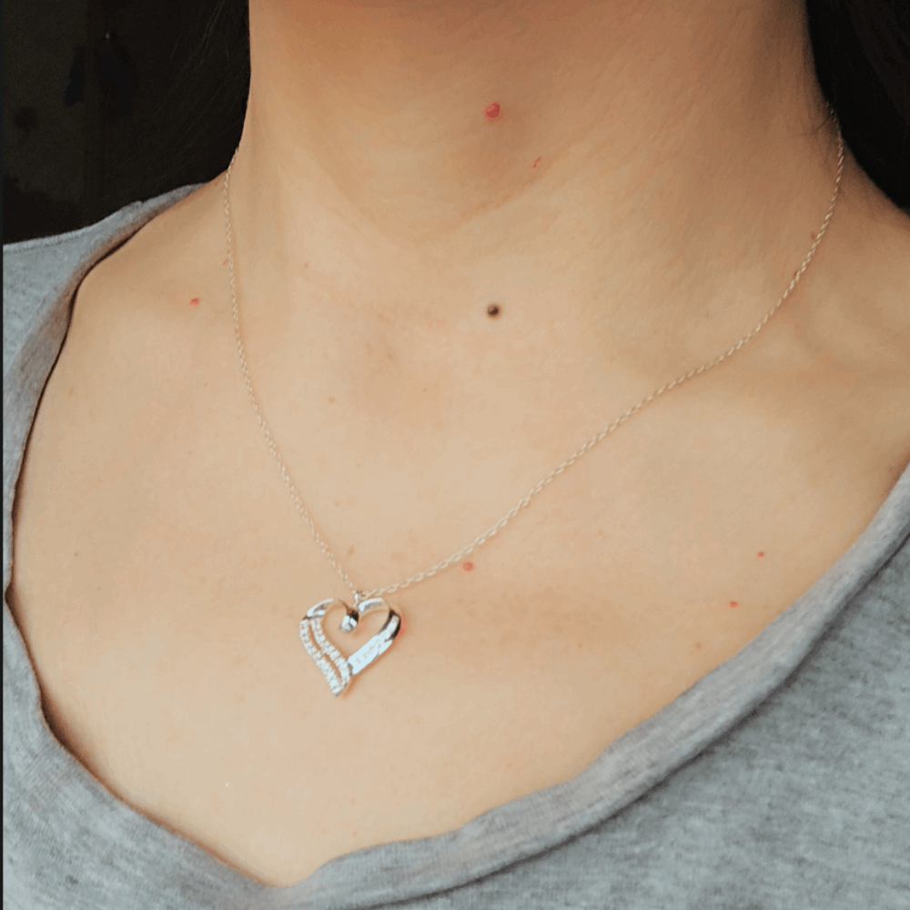11. Darilo za valentinovo (dostava 2-3 dni) - verižica srce s personaliziranim posvetilom za ženo, soprogo, punco